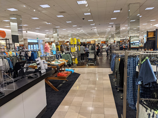 Department Store «Nordstrom», reviews and photos, 4937 Old Orchard Shopping Center, Skokie, IL 60077, USA