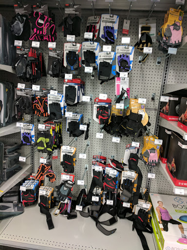 Sporting Goods Store «Academy Sports + Outdoors Cypress», reviews and photos, 28616 US-290 Frontage, Cypress, TX 77433, USA