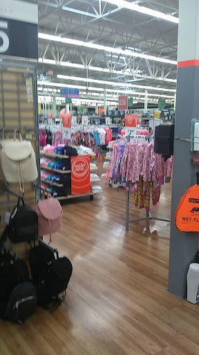 Department Store «Walmart Supercenter», reviews and photos, 10 Riverton Commons Dr, Front Royal, VA 22630, USA