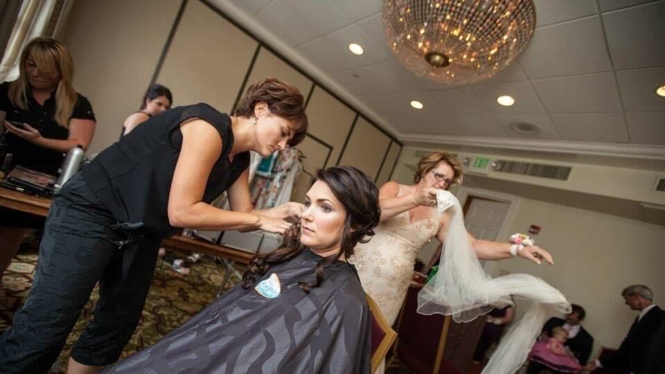 Blue Surf Salon 28403