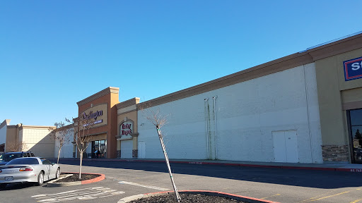 Clothing Store «Burlington Coat Factory», reviews and photos, 3702 E Hammer Ln, Stockton, CA 95212, USA