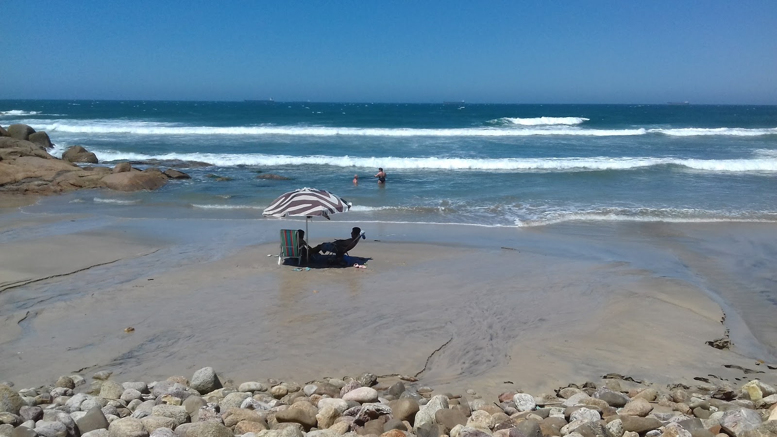 Foto de Praia D'agua con muy limpio nivel de limpieza