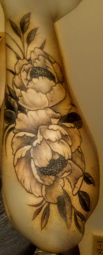 Tattoo Shop «9 Tattoo», reviews and photos, 2443 Orange Ave NE, Roanoke, VA 24012, USA