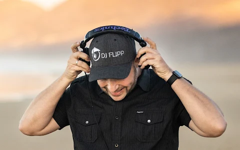 DJ Flipp - Hochzeits- & Event DJ image