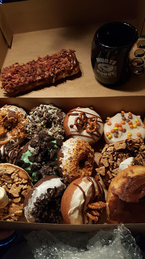 Donut Shop «Hurts Donut», reviews and photos, 7010 W 21st St, Wichita, KS 67205, USA