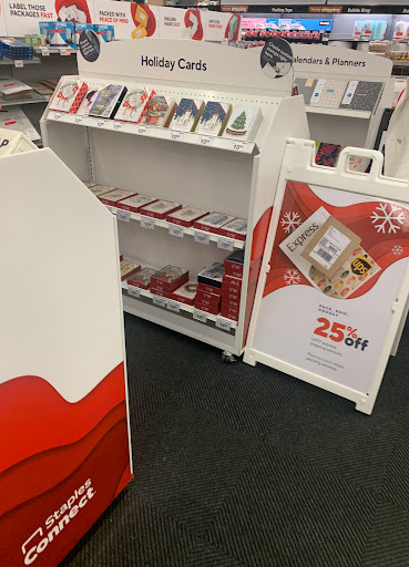 Office Supply Store «Staples», reviews and photos, 7708 Richmond Hwy, Alexandria, VA 22306, USA