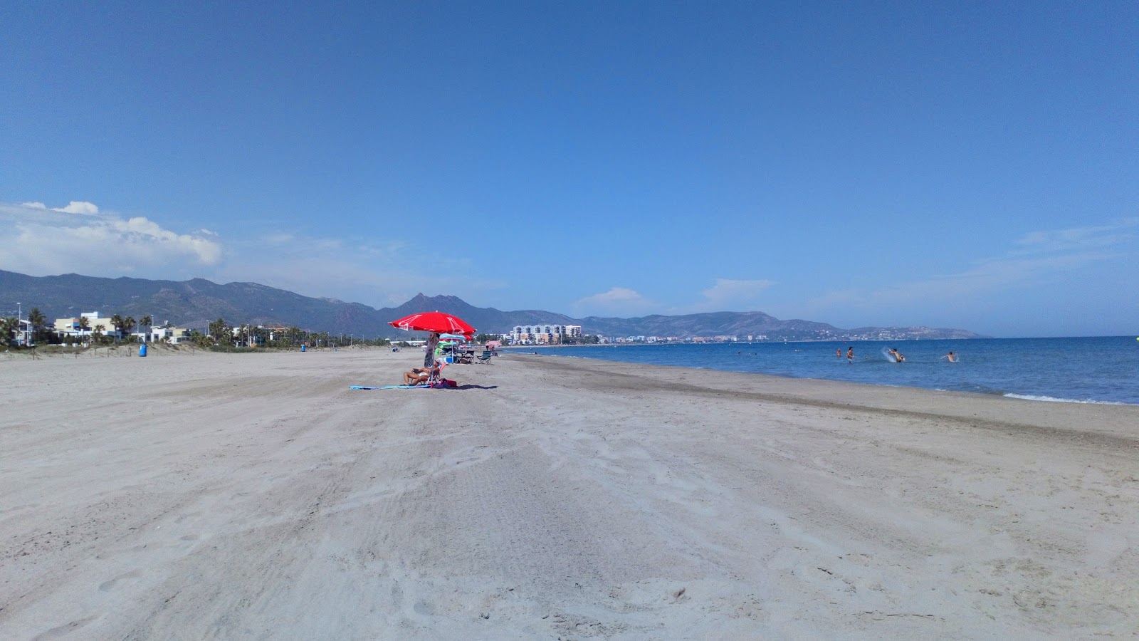 Foto di Platja del Serradal - luogo popolare tra gli intenditori del relax