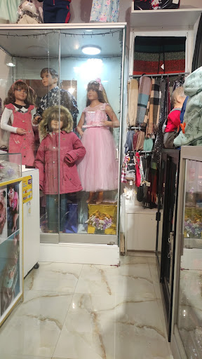 Tienda de ropa infantil Cusco