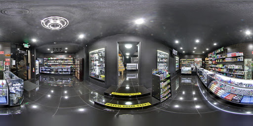 Tobacco Shop «Rock N Roll It Smoke Shop», reviews and photos, 301 S Orlando Ave, Winter Park, FL 32789, USA