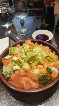 Plats et boissons du Restaurant japonais Sushi Crimée à Paris - n°11