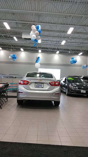 Used Car Dealer «West Herr Used Car Outlet», reviews and photos, 5535 Transit Rd, Williamsville, NY 14221, USA