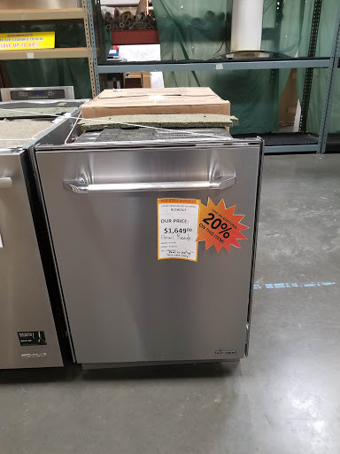 Appliance Store «Standard TV & Appliance», reviews and photos, 3600 SW Hall Blvd, Beaverton, OR 97005, USA