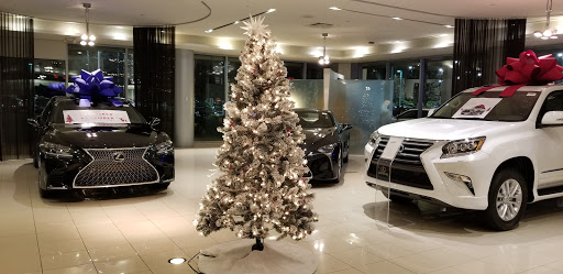 Lexus Dealer «Woodfield Lexus», reviews and photos, 350 E Golf Rd, Schaumburg, IL 60173, USA