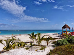 Photo de Playa Tulum avec rivage droit, long
