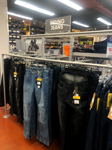Motorcycle Parts Store «Cycle Gear», reviews and photos, 9070 Research Blvd #202, Austin, TX 78757, USA