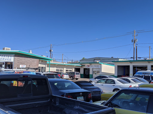 TNT Auto Center LLC, 535 E Andy Devine Ave, Kingman, AZ 86401, USA, 