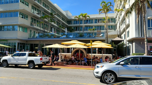 Art Gallery «Effusion Gallery», reviews and photos, 1130 Ocean Dr, Miami Beach, FL 33139, USA