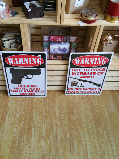 Beauty Salon «Bags N Guns», reviews and photos, 1031 Park St, Westmoreland, TN 37186, USA