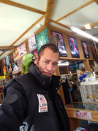 Boutique «Su Casa Boutique», reviews and photos, 1041 N Cedar St, Lansing, MI 48906, USA