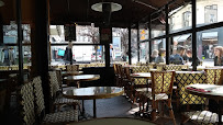 Atmosphère du Restaurant Aux Trois Maillets à Paris - n°4