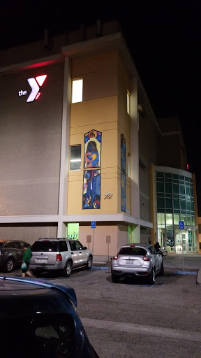 Indoor Swimming Pool «Weingart YMCA Wellness & Aquatic Center», reviews and photos, 9900 S Vermont Ave, Los Angeles, CA 90044, USA