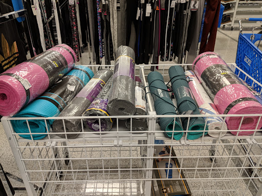 Clothing Store «Ross Dress for Less», reviews and photos, 2325 Lancaster Dr NE, Salem, OR 97305, USA