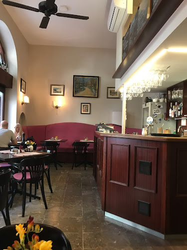 Gusto Cafe - Budapest