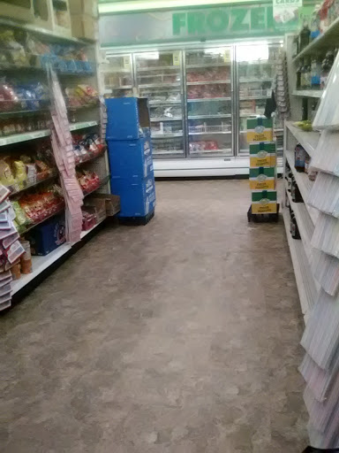 Dollar Store «Dollar Tree», reviews and photos, 14804 Olympic Dr, Clearlake, CA 95422, USA