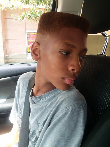 Barber Shop «M & J Barbershop», reviews and photos, 6945 W North Ave, Oak Park, IL 60302, USA