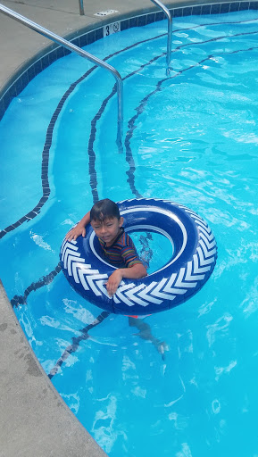 Resort «Highland Lake Inn & Resort», reviews and photos, 86 Lily Pad Ln, Flat Rock, NC 28731, USA