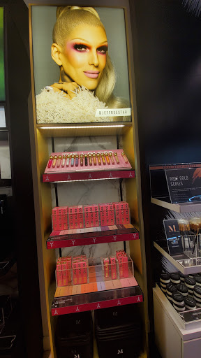 Cosmetics Store «MAC Cosmetics», reviews and photos, 239 Los Cerritos Center, Cerritos, CA 90701, USA