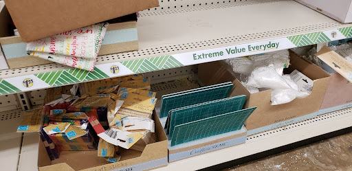 Dollar Store «Dollar Tree», reviews and photos, 1800 E 8th St, Davis, CA 95616, USA