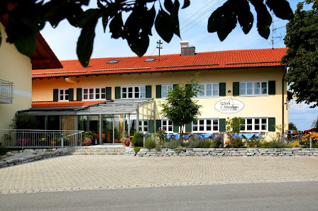 Wirth z´ Moosham - Hotel, Restaurant, Wirtshaus, Biergarten Isener Str. 4, 83527 Kirchdorf, Deutschland