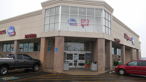 Walgreens, 8193 Mall Rd, Florence, KY 41042, USA, 