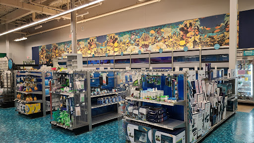 Pet Supply Store «Petco Animal Supplies», reviews and photos, 200 Edwards Blvd b, Lake Geneva, WI 53147, USA