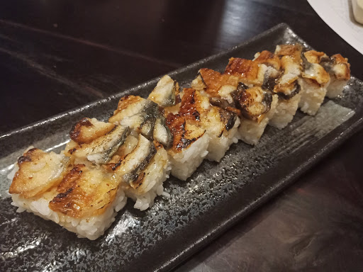 Mirai Sushi & Sake Tràng Thi