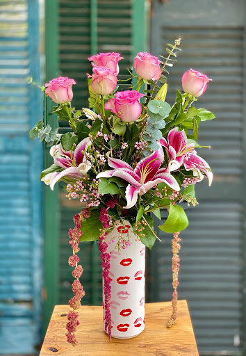 Florist «Florist Of Covington», reviews and photos, 2640 N Hwy 190, Covington, LA 70433, USA