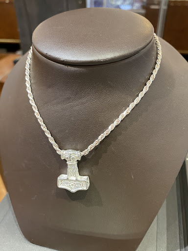 Jewelry Store «Leo Hamel Fine Jewelry & Engagement Ring Store», reviews and photos, 1851 San Diego Ave, San Diego, CA 92110, USA