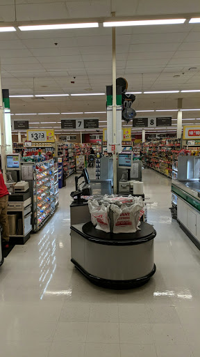 Grocery Store «Giant Food Stores», reviews and photos, 70 S Locust St, Hazleton, PA 18201, USA