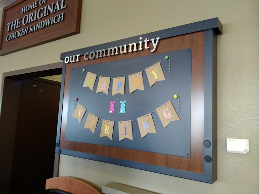 Fast Food Restaurant «Chick-fil-A», reviews and photos, 3001 W Agua Fria Fwy, Phoenix, AZ 85027, USA