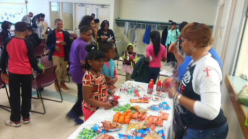 Recreation Center «Evanston Recreation Center», reviews and photos, 3204 Woodburn Ave, Cincinnati, OH 45207, USA