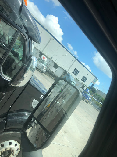 Self-Storage Facility «Preferred Freezer Services», reviews and photos, 13700 NW 115th Ave, Medley, FL 33178, USA