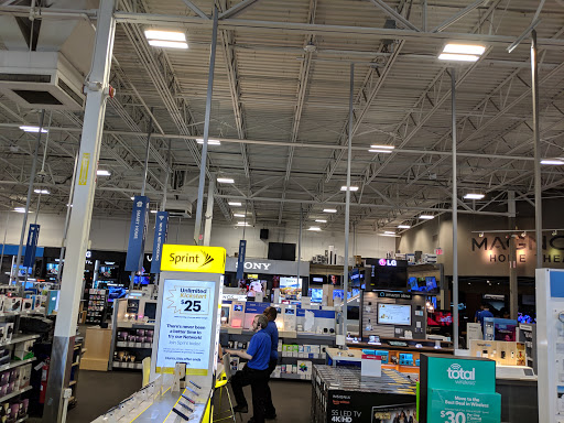 Electronics Store «Best Buy», reviews and photos, 550 Grossman Dr, Braintree, MA 02184, USA