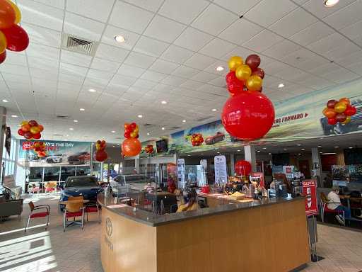Toyota Dealer «Springhill Toyota», reviews and photos, 3062 Government Blvd, Mobile, AL 36606, USA