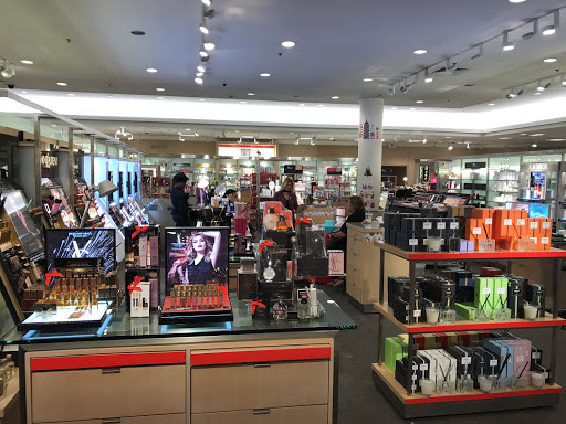 Department Store «Nordstrom Dadeland Mall», reviews and photos, 7239 N Kendall Dr, Miami, FL 33156, USA