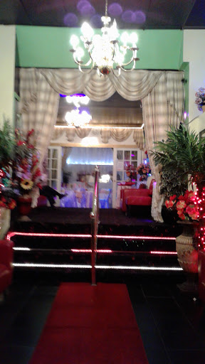 Z Party Hall image 7