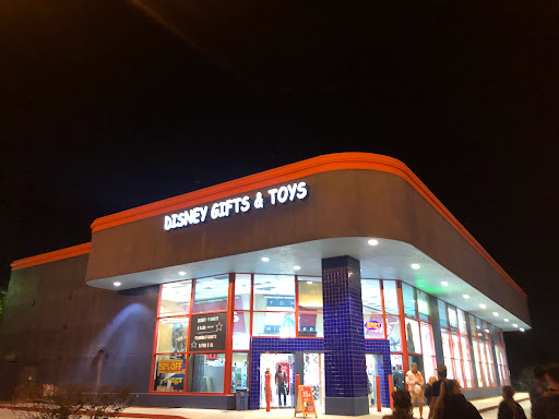 Supermarket «Lake Buena Vista Supermarket Kash N Karry Supercenter», reviews and photos, 13400 S Apopka Vineland Rd, Orlando, FL 32821, USA