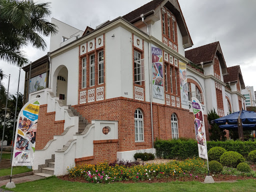 Logo da empresa - Alameda Haus Artes e Idiomas