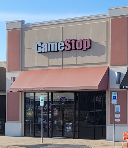 Video Game Store «GameStop», reviews and photos, 565 E Round Grove Rd STE 202, Lewisville, TX 75067, USA
