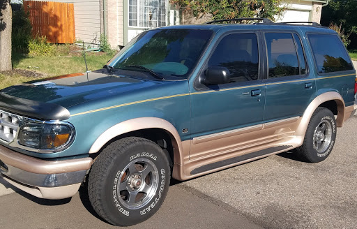 Auto Body Shop «Maaco Collision Repair & Auto Painting», reviews and photos, 1901 Leroy Dr d, Northglenn, CO 80233, USA